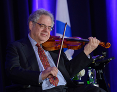 Itzhak Perlman at Spring Event