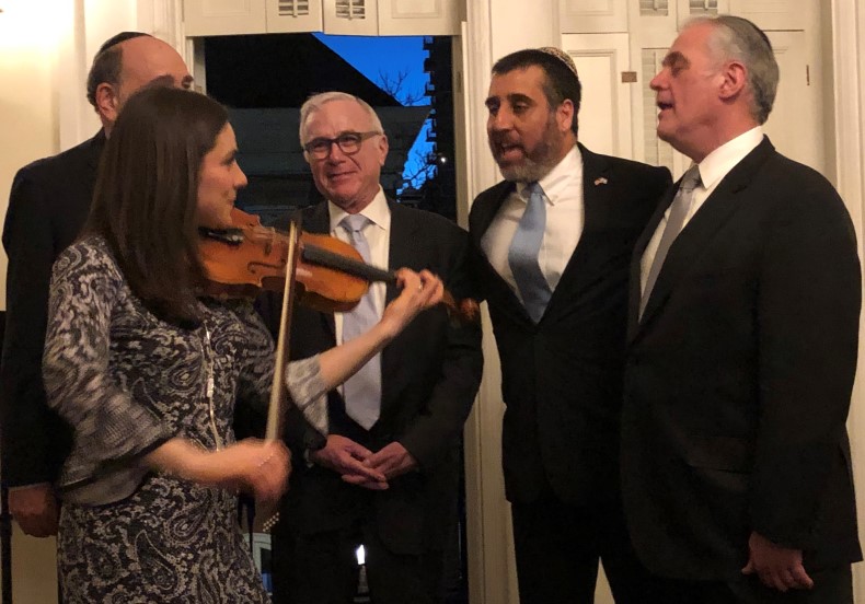 Pritzker Seder - Violin 790p