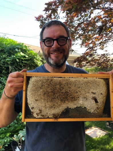 Beekeeper_Leonard_Rau