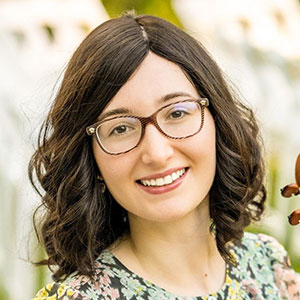 Aviva Chertok Li headshot