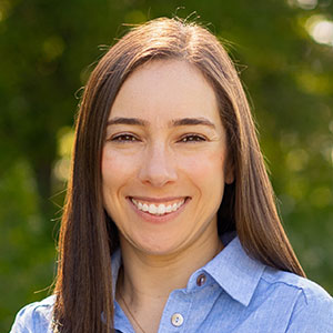 Rebecca Koren headshot