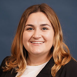 Eliza Sherman headshot