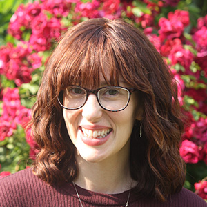 Mandy Hakimi headshot