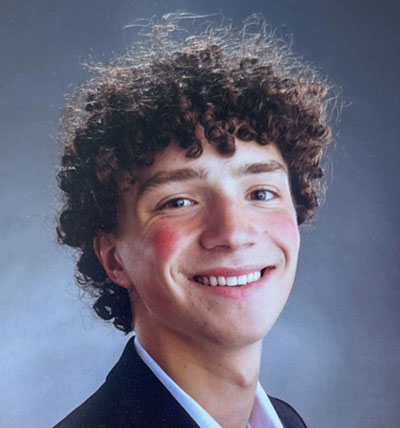 Nate Szmuilowicz headshot