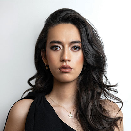 Lily Brasch headshot