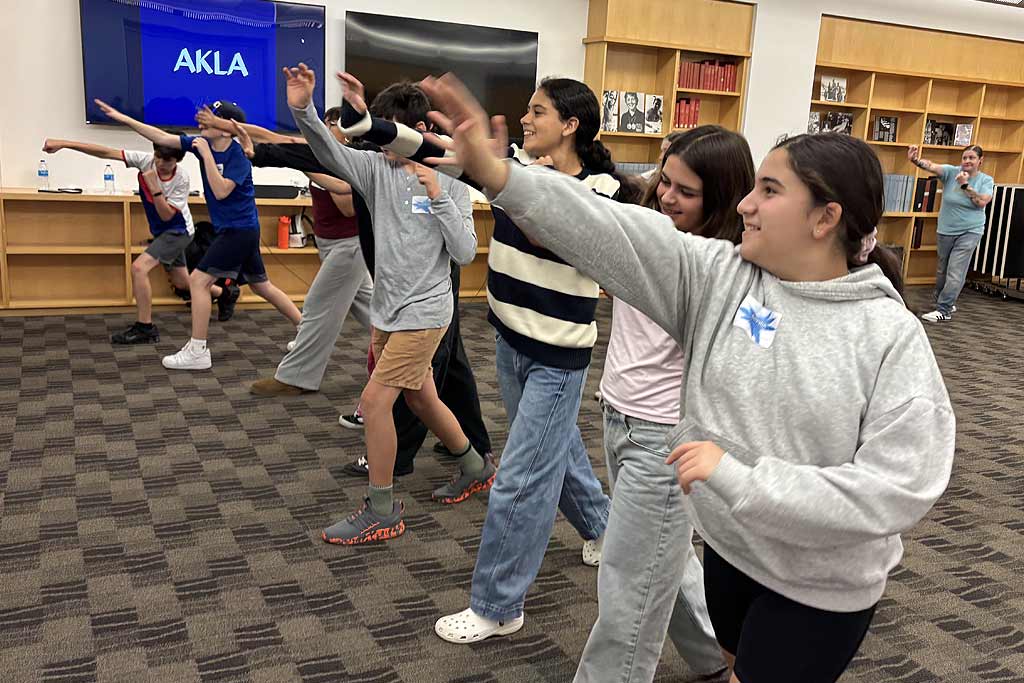 AKLA teens in Los Angeles participate in a Krav Maga workshop. (Photo courtesy of AKLA)