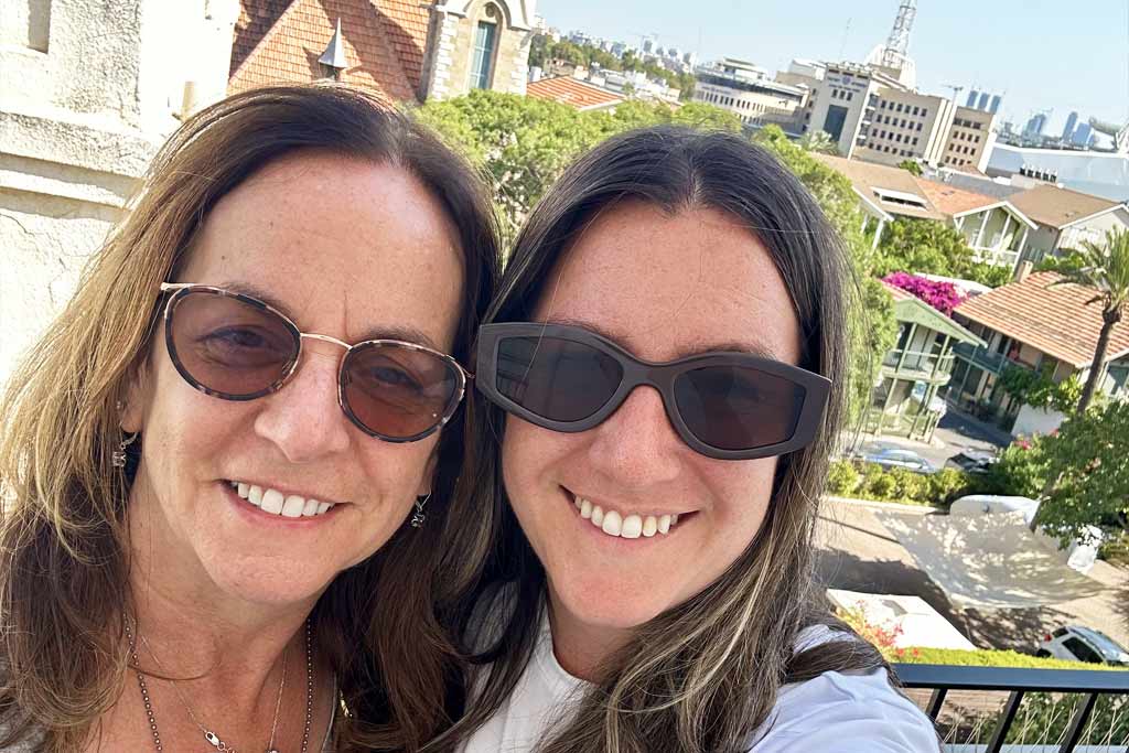The author and her mother, Deni Rosen, in&nbsp;Tel Aviv.