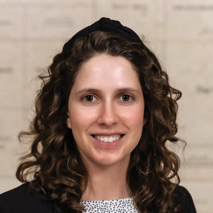 Irene Kaufman Headshot