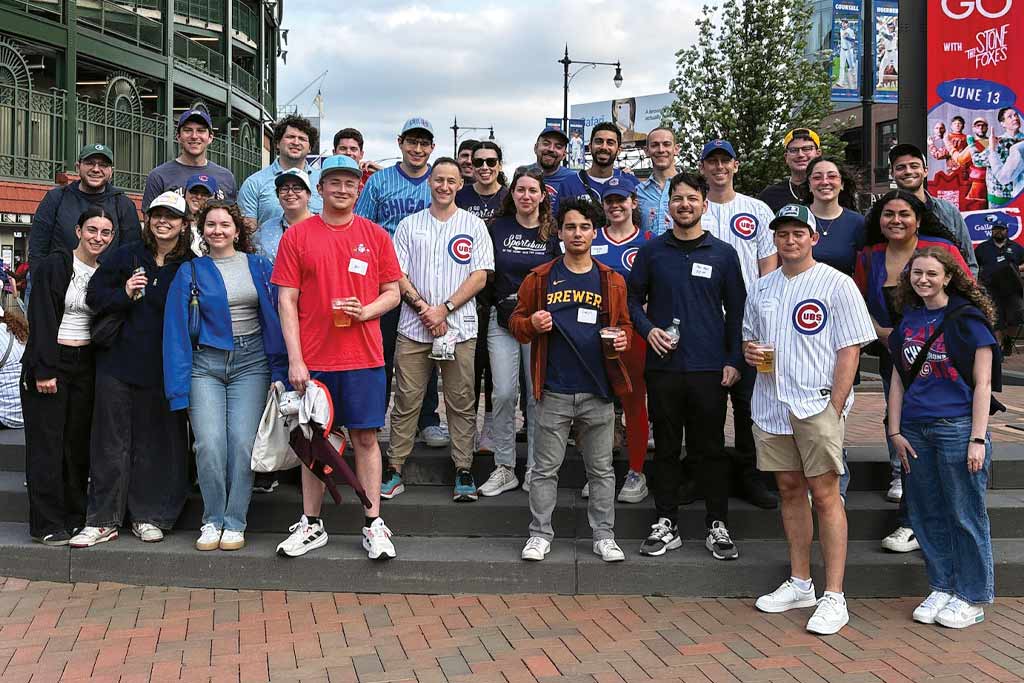 YLD and Anshe Emet Synagogue&rsquo;s Young Adult Division enjoy a fun night at Wrigley Field . (Photo credit: Jonathan Manousaridis)